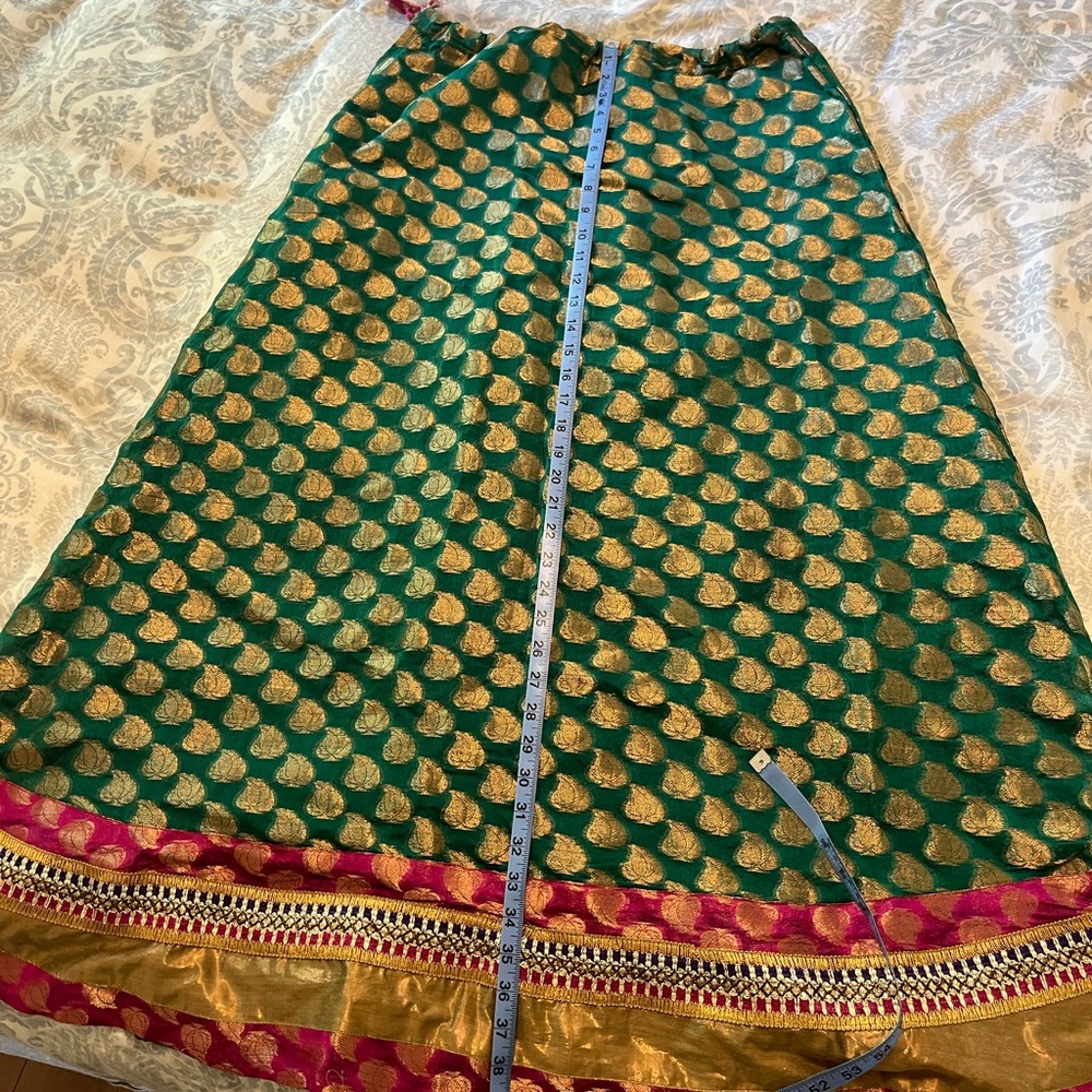 Elegant Green and Gold Women's lehenga skirt